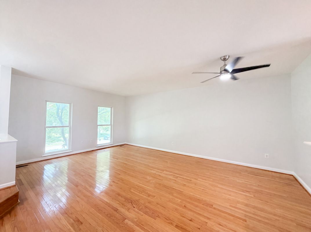 Photo 10 of 27 of 1031 Cutter St, Cincinnati, OH