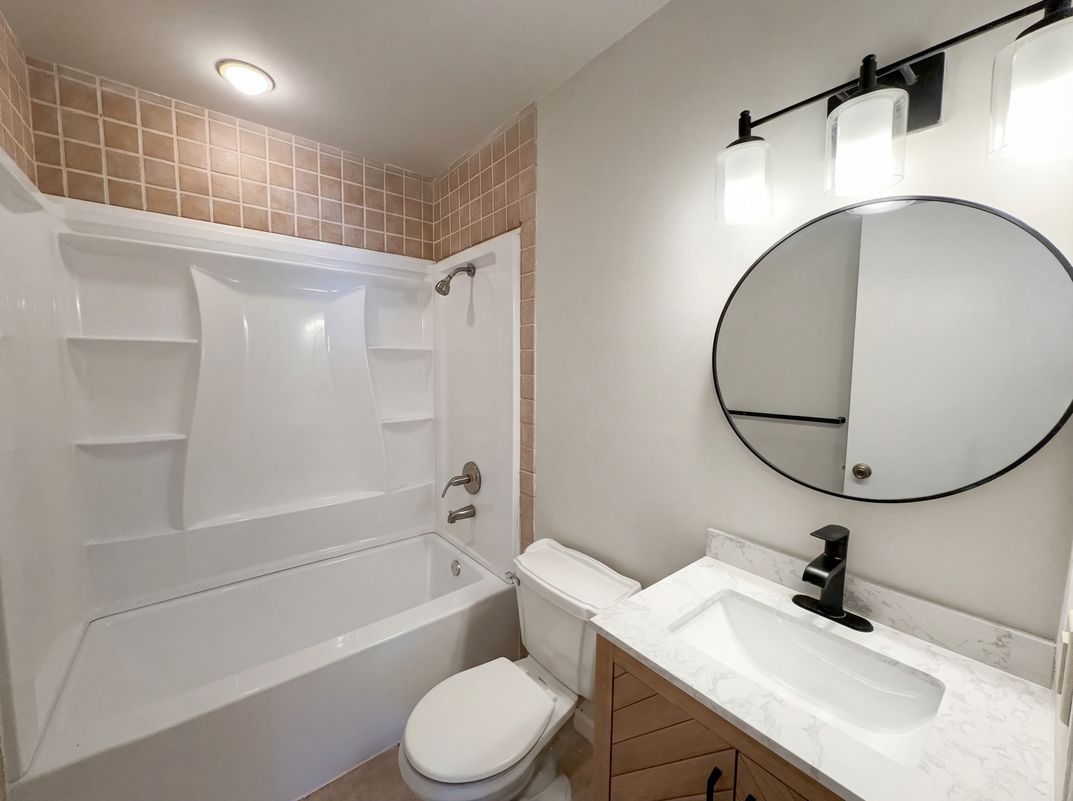 Photo 6 of 24 of 47 Brandywine Cir, Piscataway, NJ