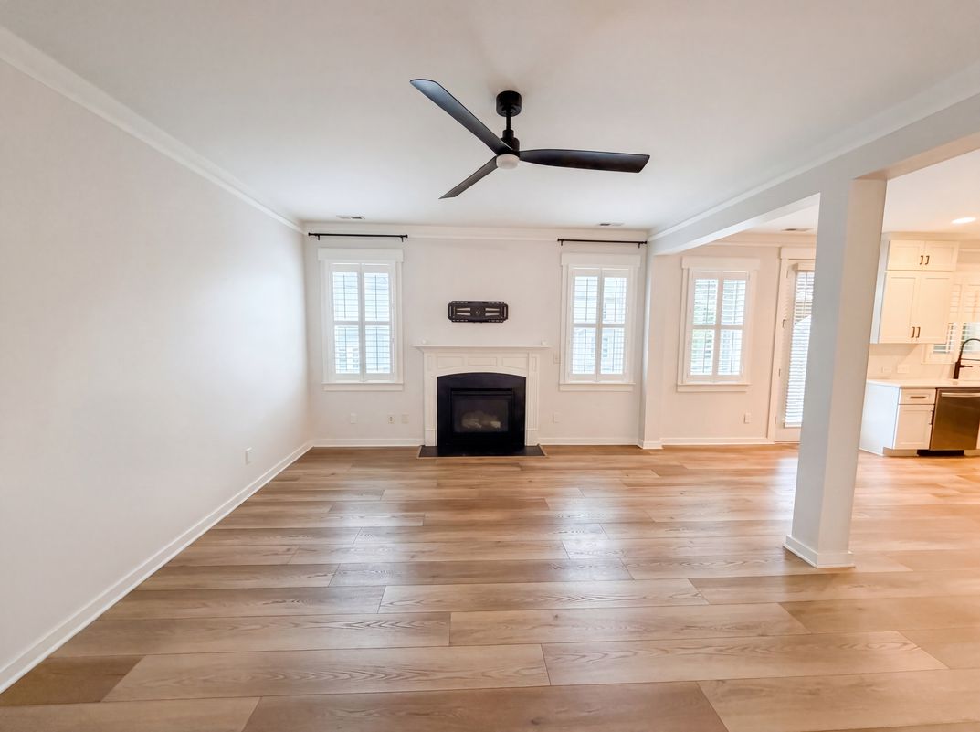 Photo 3 of 25 of 644 Ashe Lake Way, Fuquay Varina, NC