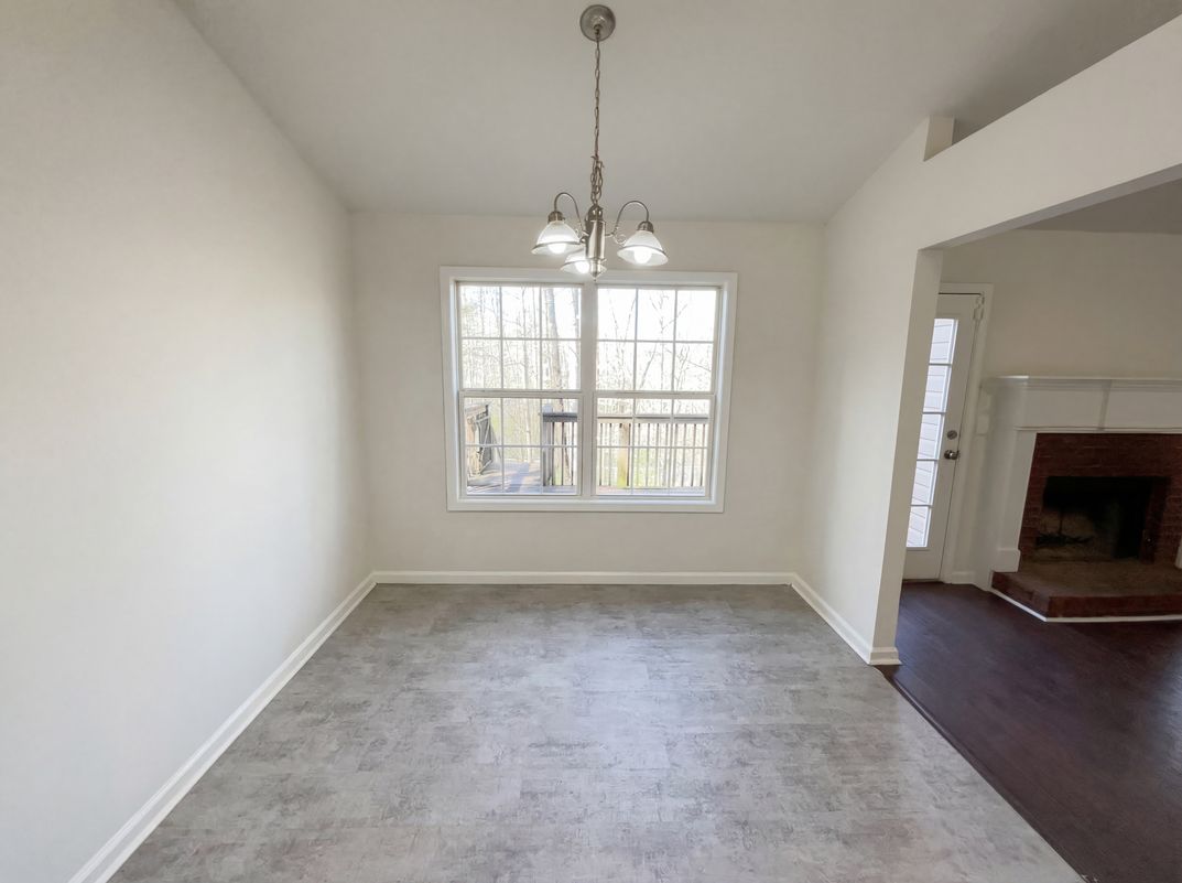 Photo 10 of 28 of 50 Cranbrook Ct, Covington, GA