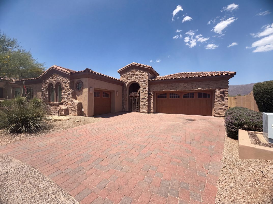 Property photo 1 of 4319 S Salvia Dr