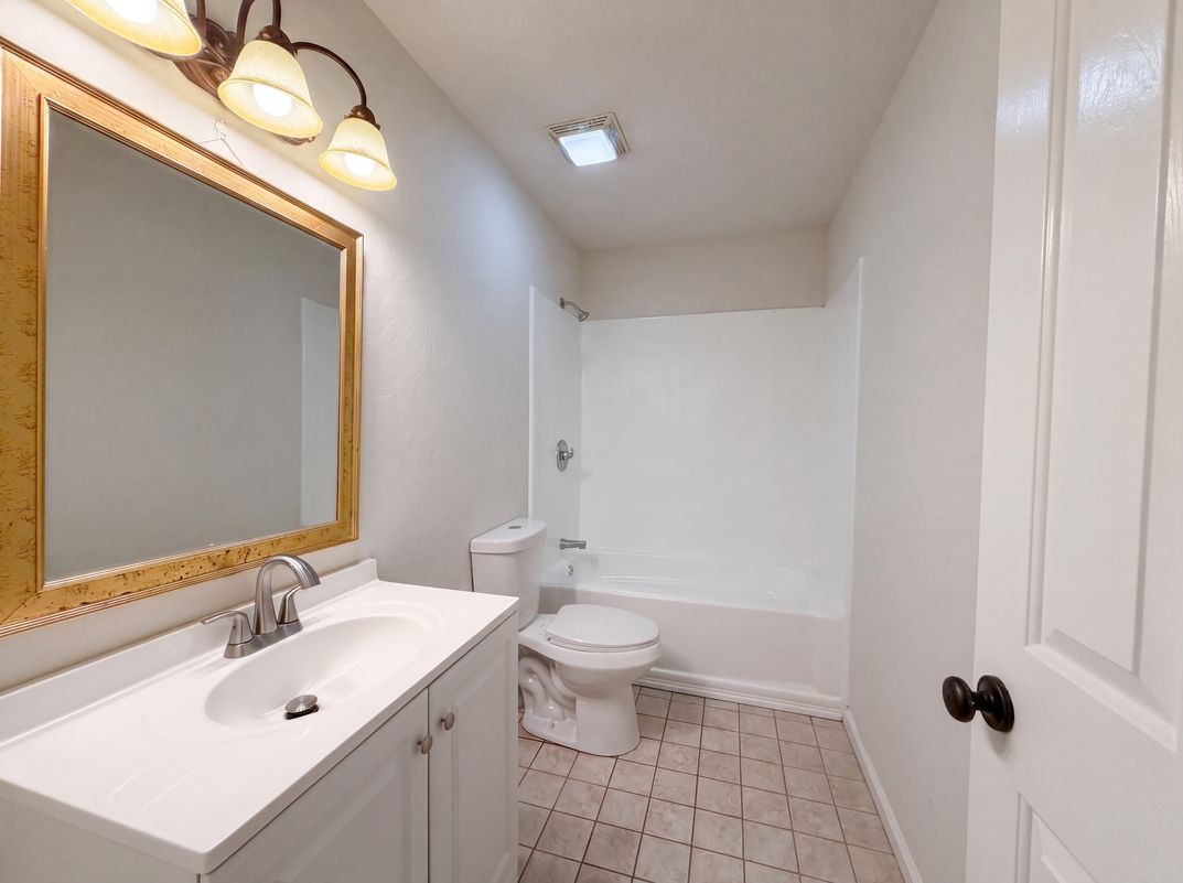 Photo 16 of 21 of 7502 Lone Eagle Dr, Murfreesboro, TN