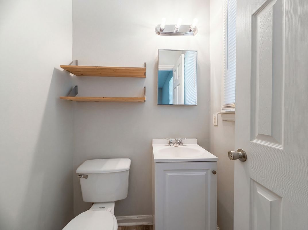 Photo 13 of 17 of 4402 Ginger Dr, Gastonia, NC