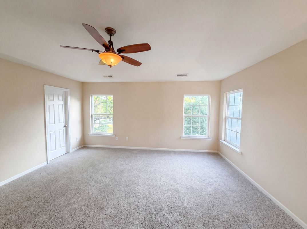 Photo 4 of 17 of 192 Solheim Ln, Raleigh, NC