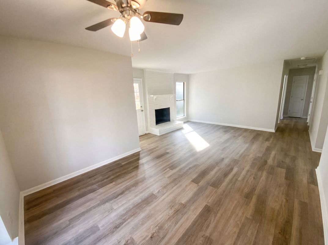 Photo 9 of 21 of 6312 Old Hickory Ct, Charlotte, NC