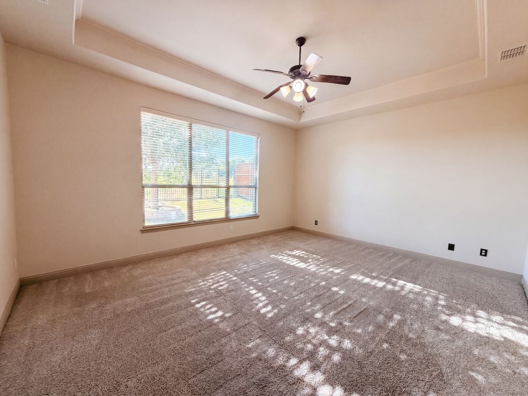 Photo 13 of 32 of 1502 Northwood Dr, Wylie, TX