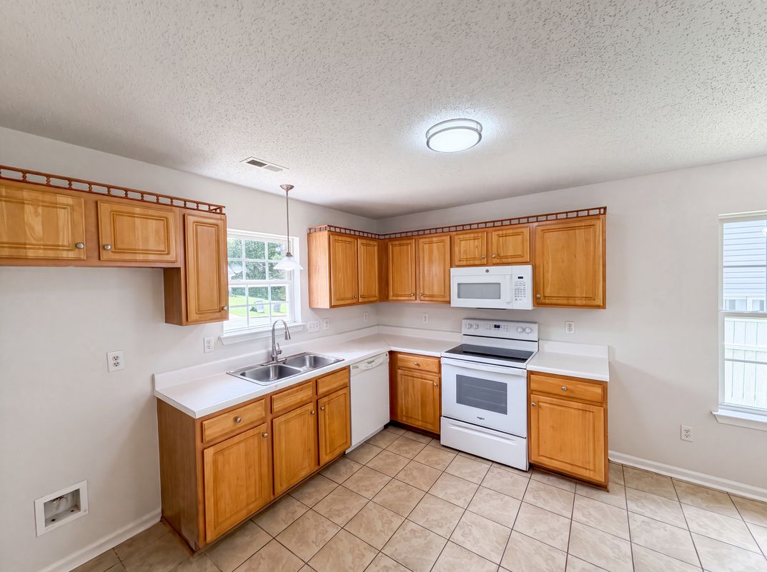 Photo 6 of 16 of 2025 Duke Adam St, Kannapolis, NC