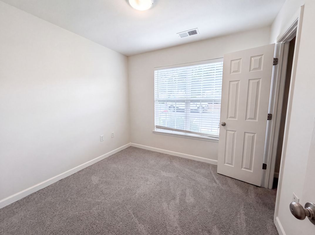 Photo 11 of 17 of 946 Olde Towne Way, Rock Hill, SC