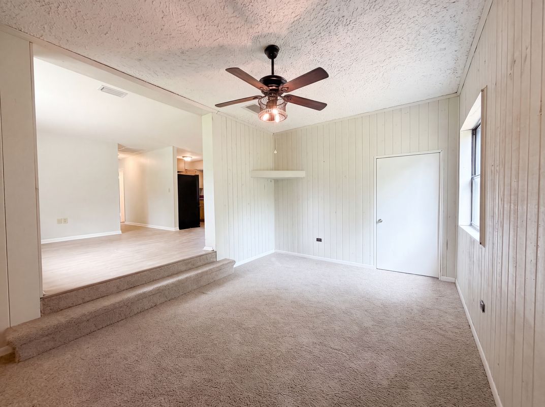 Photo 9 of 22 of 2630 SE 8th Ave, Ocala, FL