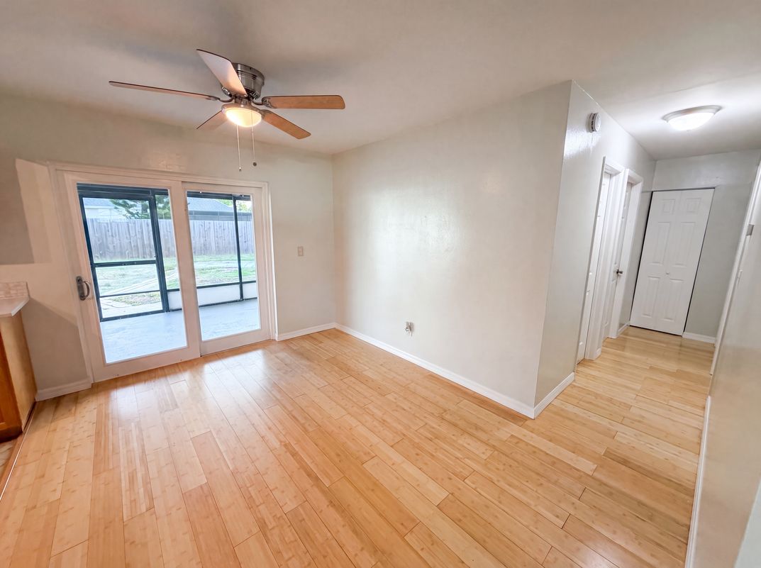 Photo 9 of 27 of 8283 86th Ave, Seminole, FL