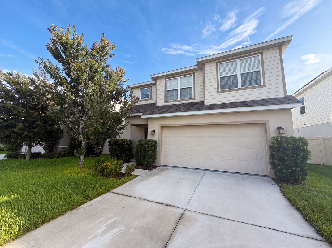 Photo 24 of 28 of 10654 Hawks Landing Dr, Land O Lakes, FL