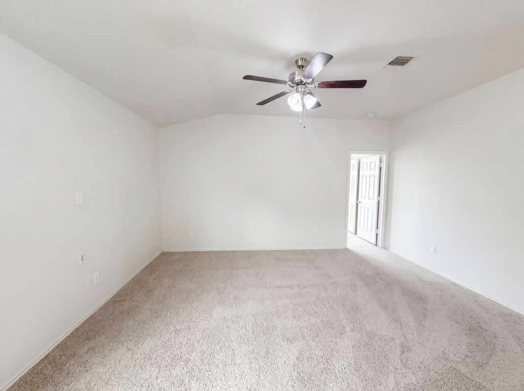 Photo 10 of 19 of 6623 Ambrose Cir, Temple, TX