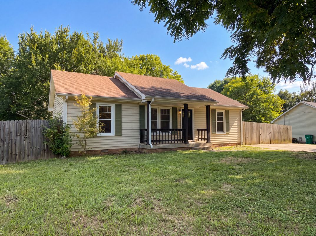 Property photo 1 of 225 Tobacco Rd