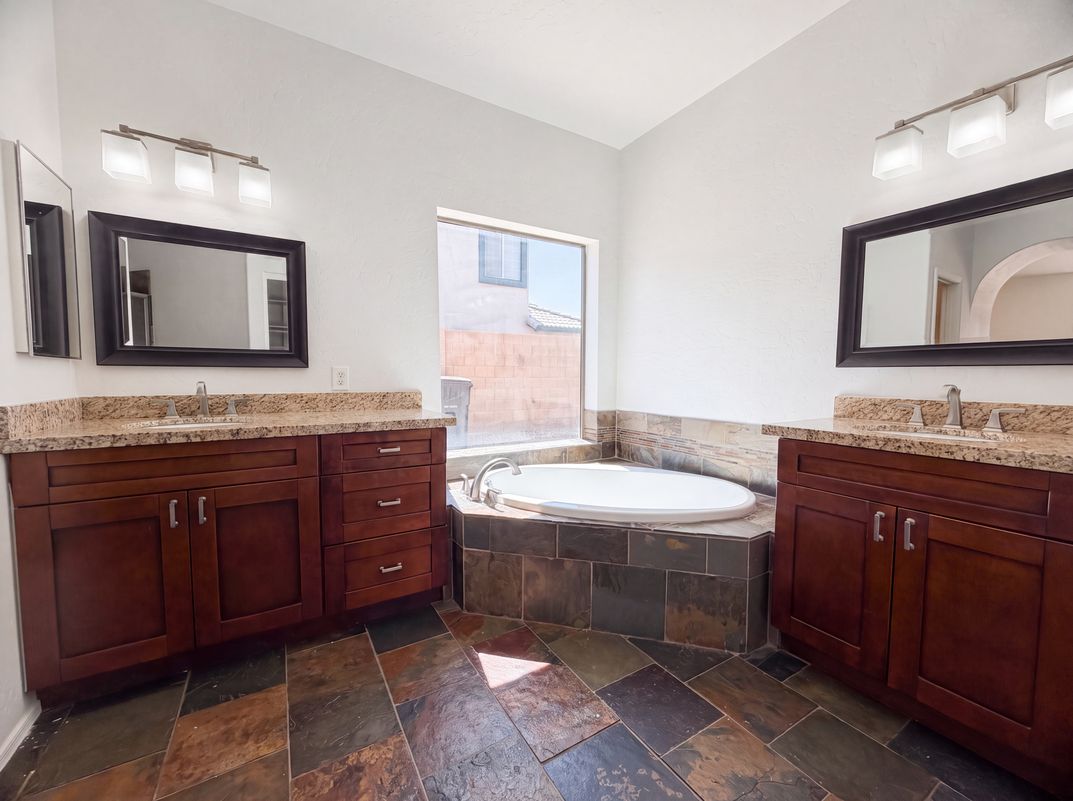 Photo 14 of 21 of 11422 E Dartmouth St, Mesa, AZ