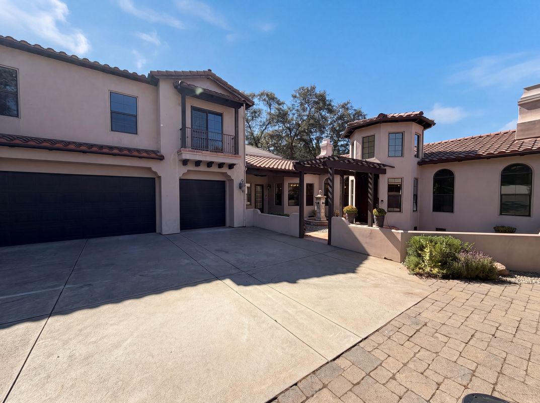 Photo 8 of 40 of 3172 Chasen Dr, Cameron Park, CA