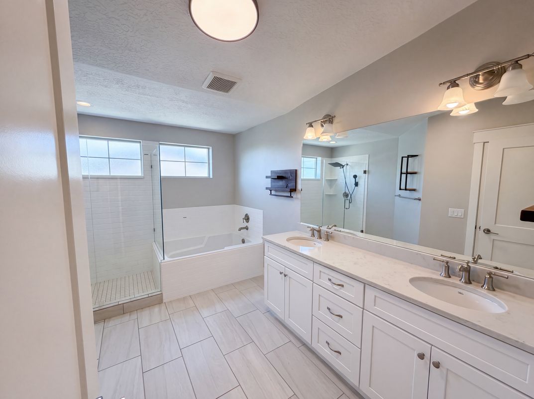 Photo 18 of 24 of 10452 S Sage Canal Way, Sandy, UT