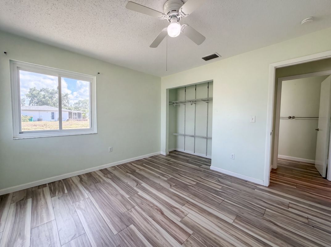 Photo 14 of 26 of 3260 Pinetree St, Port Charlotte, FL