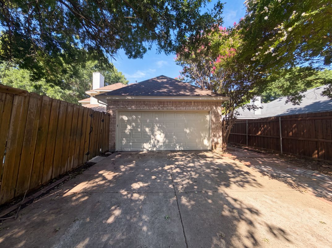 Photo 22 of 27 of 905 Ridgemont Dr, Allen, TX