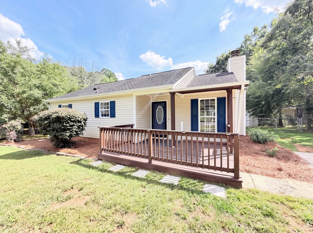 Photo 13 of 16 of 10244 Gloman Ct, Mint Hill, NC