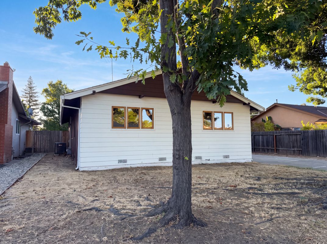 Photo 34 of 45 of 5351 Bonniemae Way, Sacramento, CA