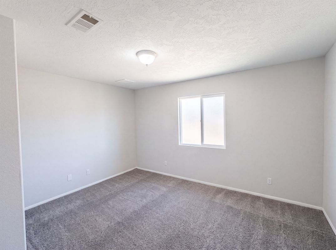 Photo 12 of 22 of 9712 Nipa Ave, California City, CA