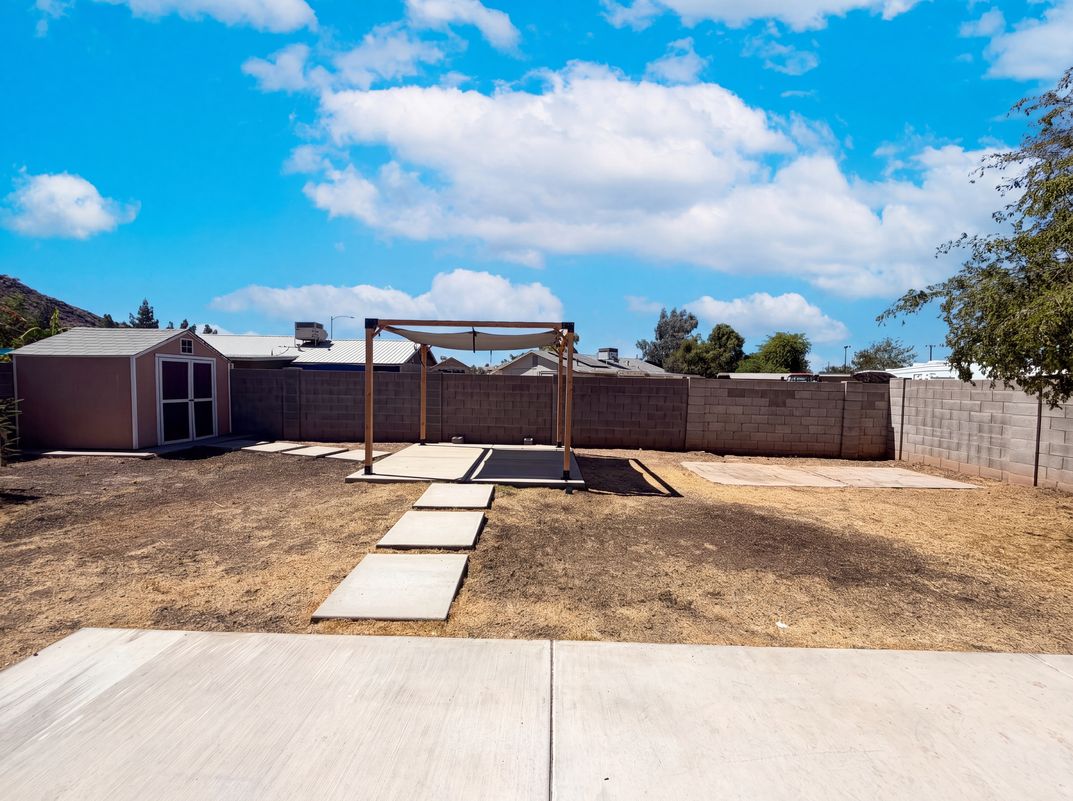 Photo 21 of 22 of 2027 W Corrine Dr, Phoenix, AZ
