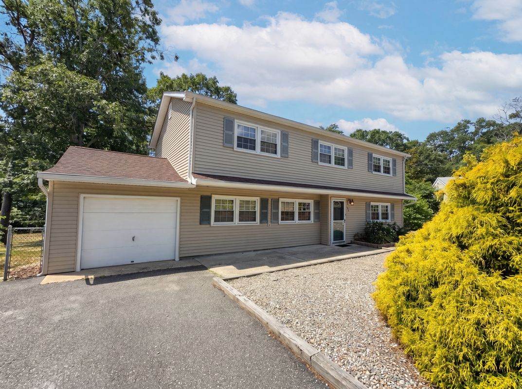 Photo 21 of 25 of 24 Hogan Ct, Little Egg Harbor , NJ