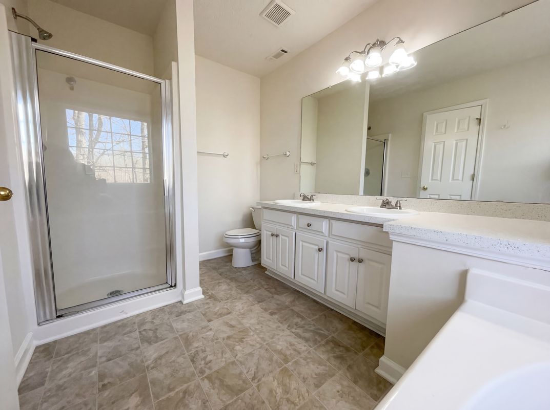 Photo 17 of 28 of 50 Cranbrook Ct, Covington, GA