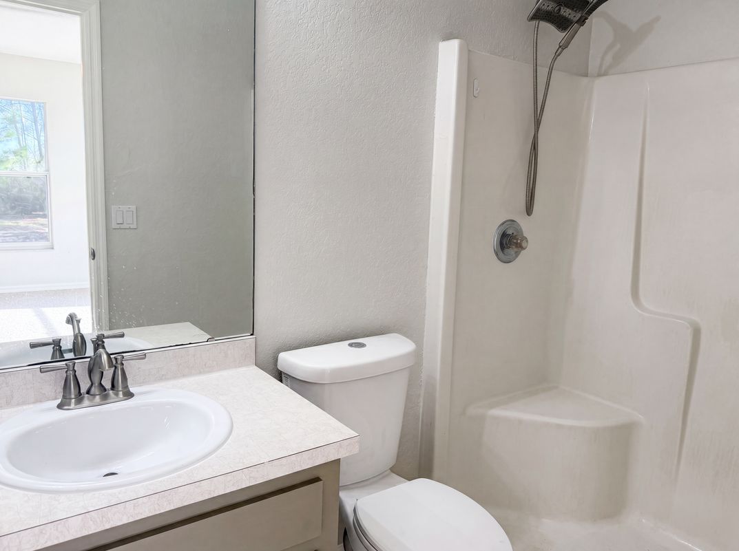 Photo 16 of 25 of 17956 SW 25th Avenue Rd, Ocala, FL