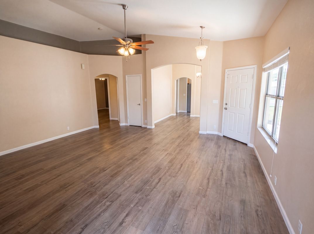 Photo 12 of 27 of 8928 W Cherry Hills Dr, Peoria, AZ