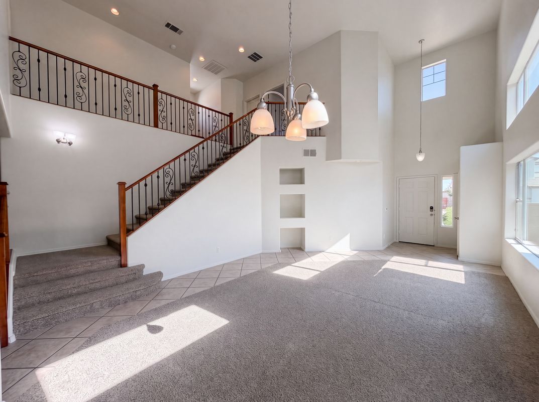 Photo 6 of 34 of 1214 E Frances Ln, Gilbert, AZ