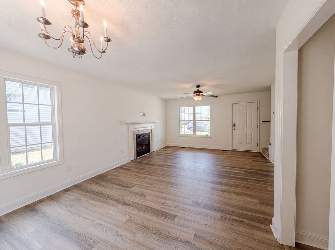 Property photo 3 of 505 Old Warden Way