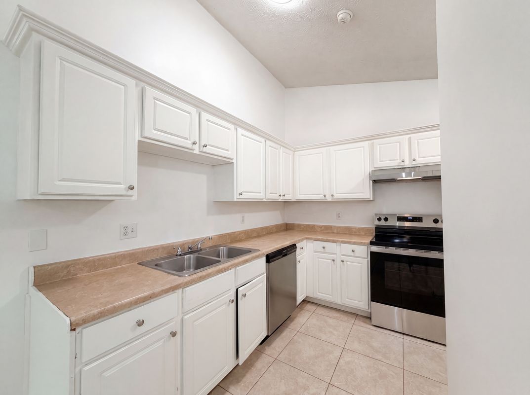 Property photo 2 of 3353 Homeward Trl