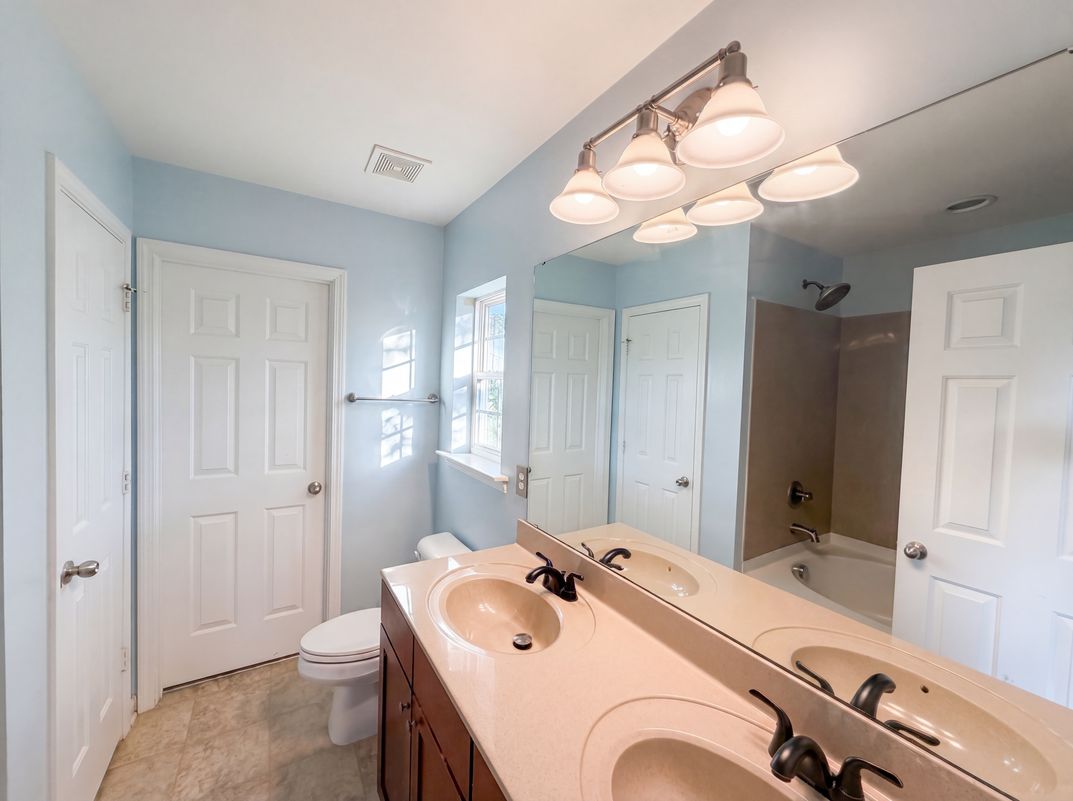 Photo 13 of 17 of 192 Solheim Ln, Raleigh, NC