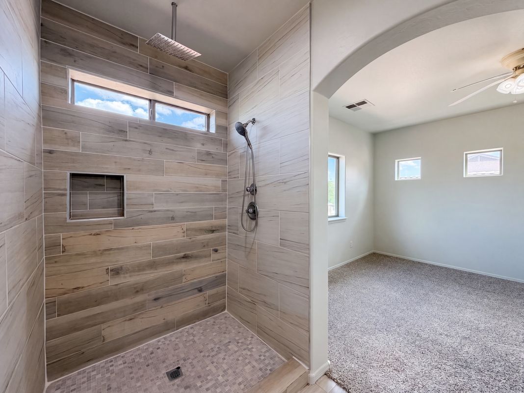 Photo 21 of 31 of 5641 S 10th Dr, Phoenix, AZ
