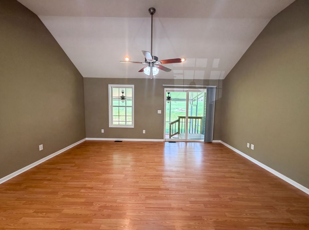 Photo 10 of 20 of 116 Fernwood Dr, Easley, SC