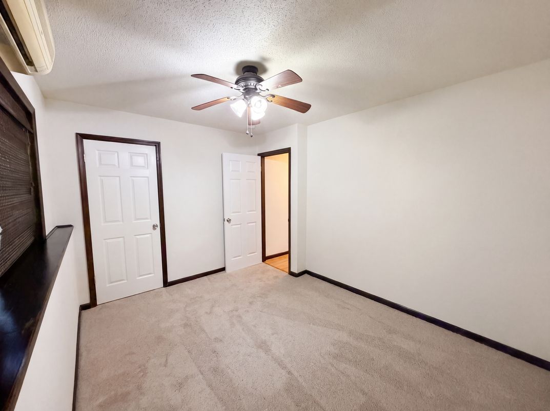Photo 11 of 20 of 240 Shawna Ln, Hillsboro, TN