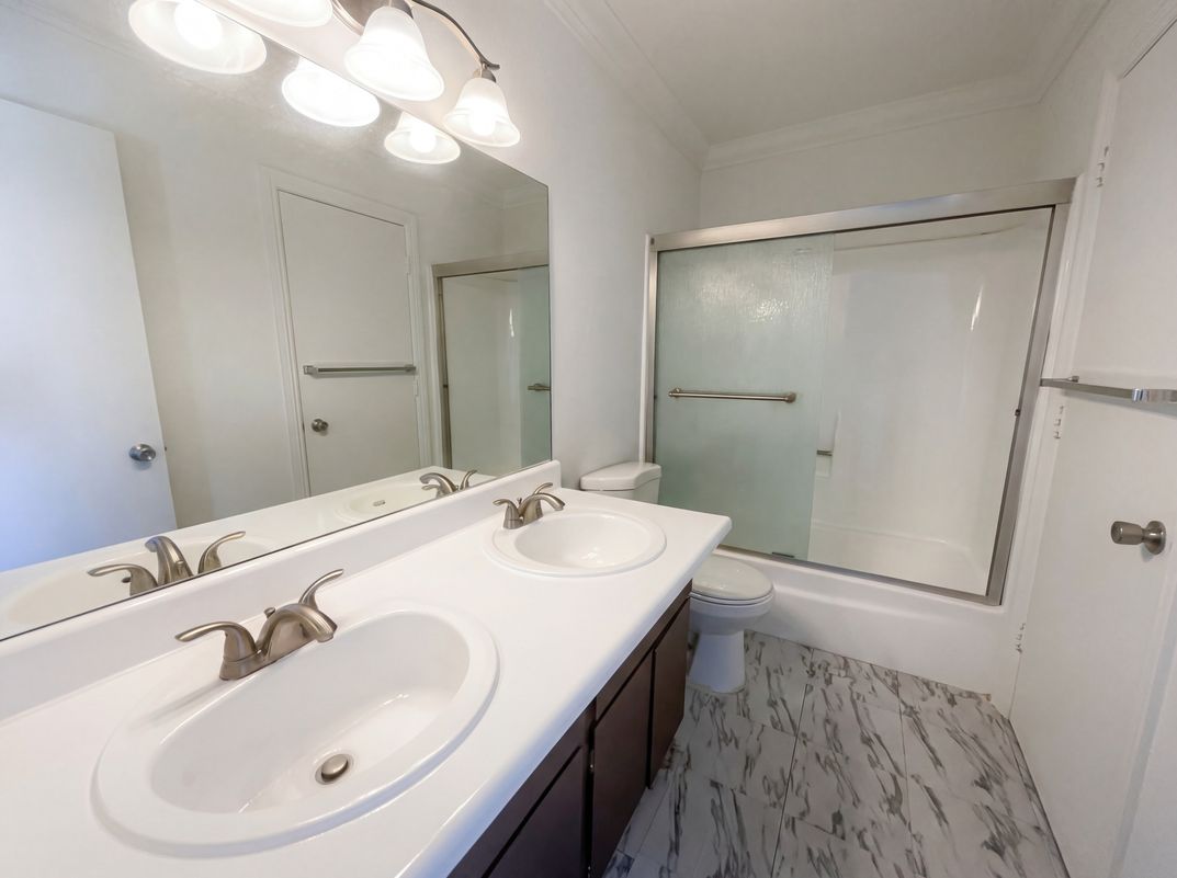 Photo 7 of 23 of 5097 Village Dr, Las Vegas, NV