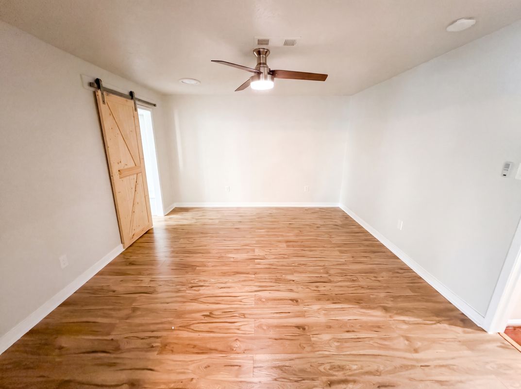 Photo 4 of 26 of 14923 Aspen Hills Dr, Houston, TX