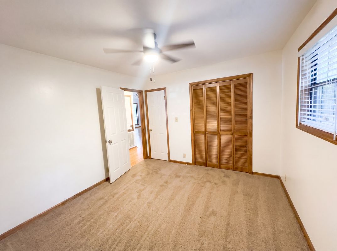 Photo 9 of 18 of 120 Bay Ct, Eatonton, GA