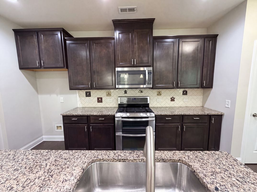 Photo 7 of 16 of 109 Belle Plain Dr, Morrisville, NC