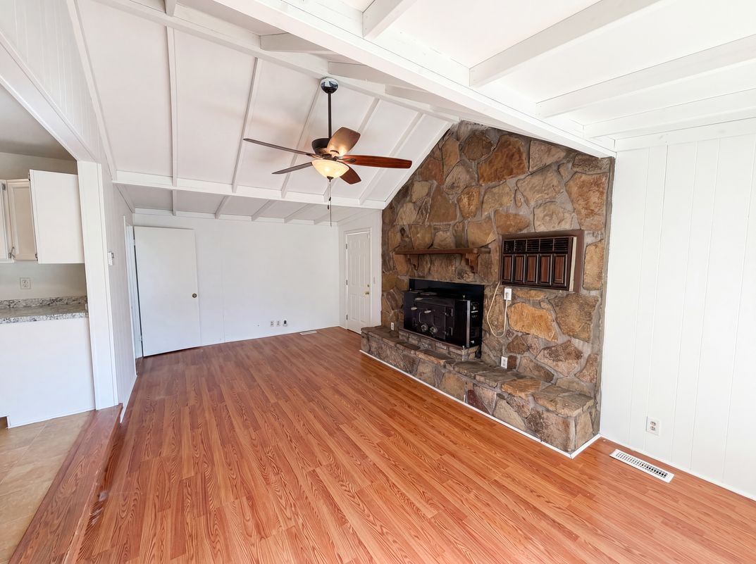 Photo 12 of 25 of 2205 Adair Dr, Knoxville, TN