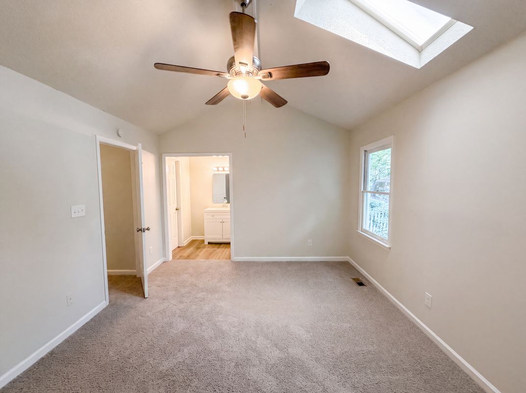 Photo 4 of 16 of 1004 Clifford Dr, Durham, NC