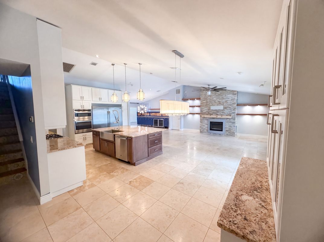 Photo 8 of 33 of 2902 Serenity Cir S, Fort Pierce, FL