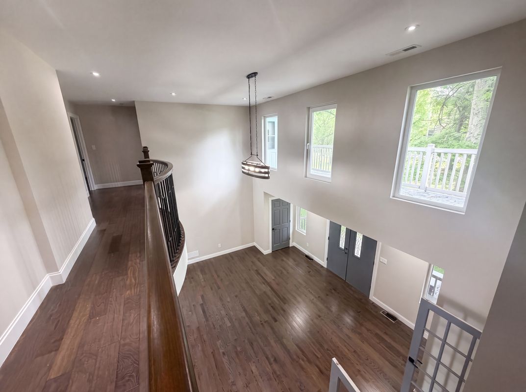 Photo 7 of 43 of 37045 Chagrin Blvd, Chagrin Falls, OH