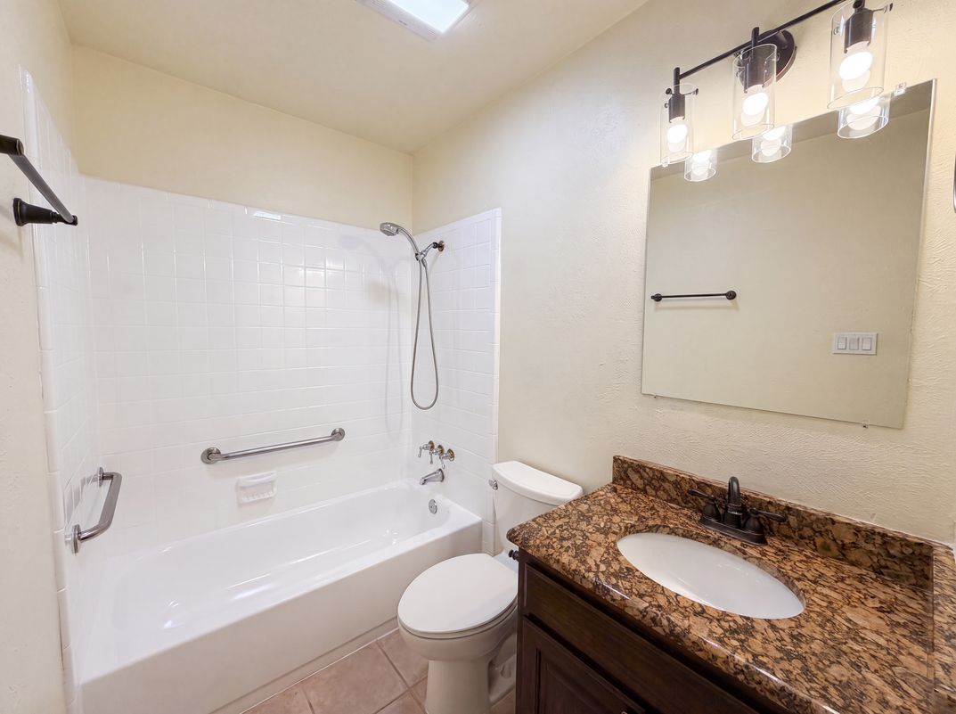 Photo 21 of 28 of 530 Shadowcrest Ln, Coppell, TX