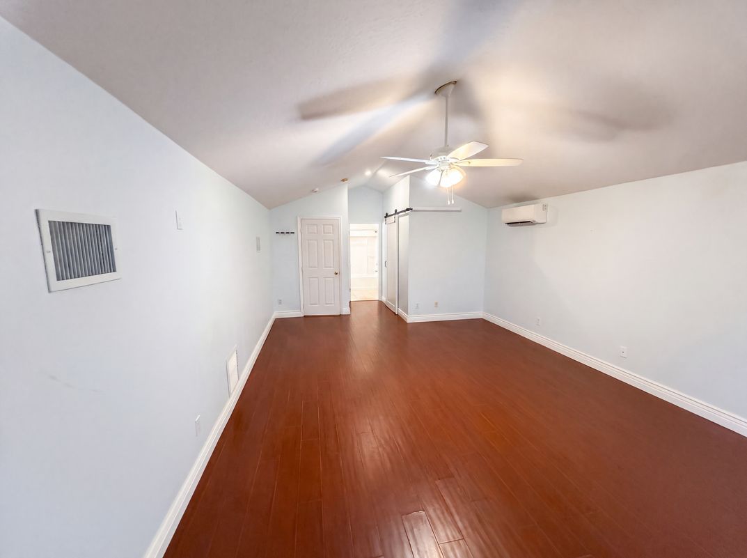 Photo 11 of 33 of 2902 Serenity Cir S, Fort Pierce, FL