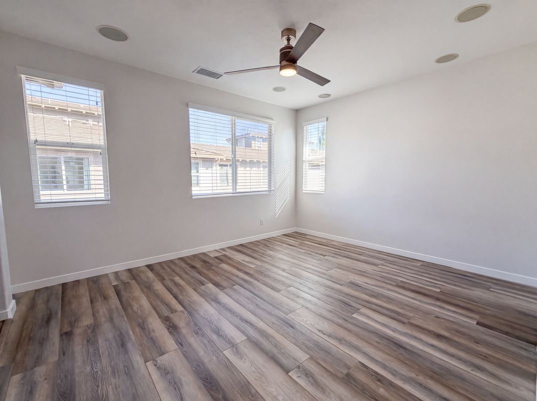 Photo 11 of 25 of 41534 King Palm Ave, Murrieta, CA