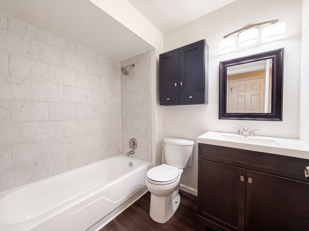 Photo 6 of 25 of 207 Renaldo Dr, Chesterfield, MO