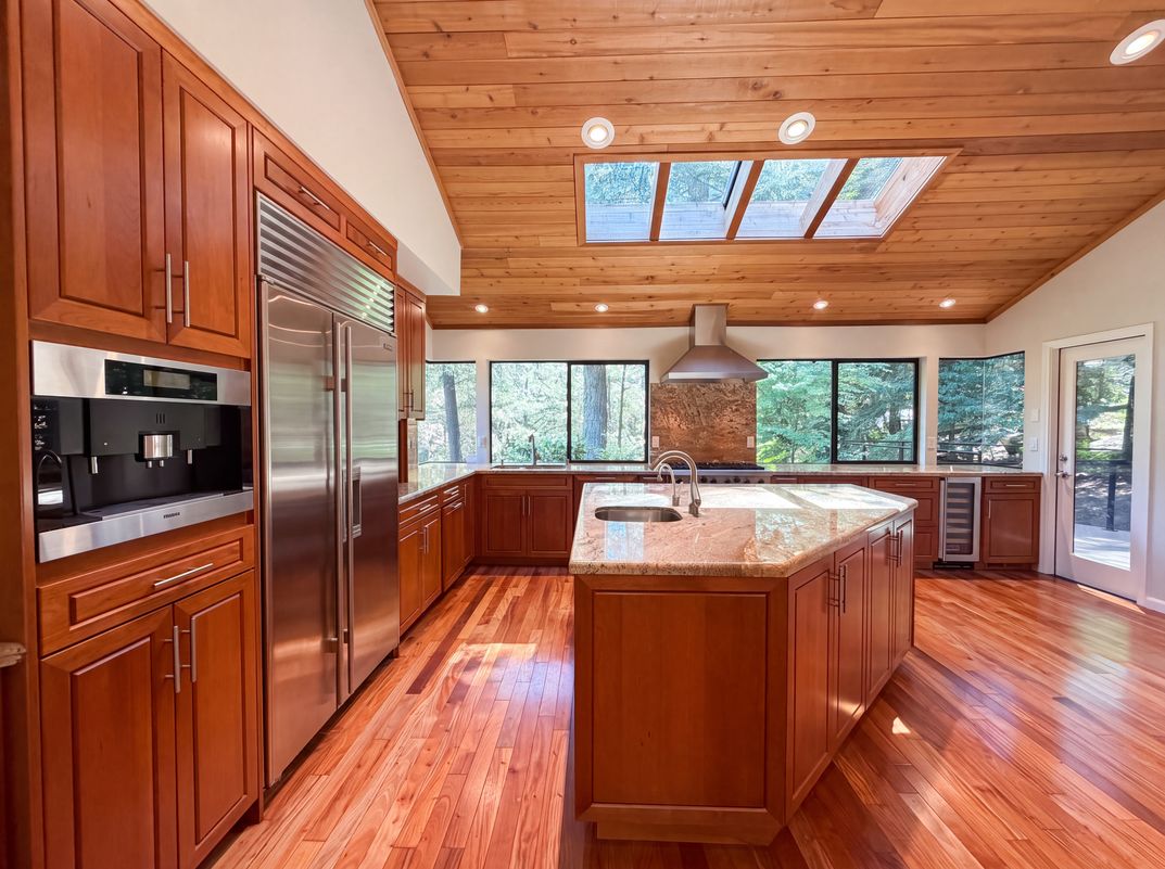Photo 8 of 47 of 815 Wild Oak Dr, Santa Rosa, CA